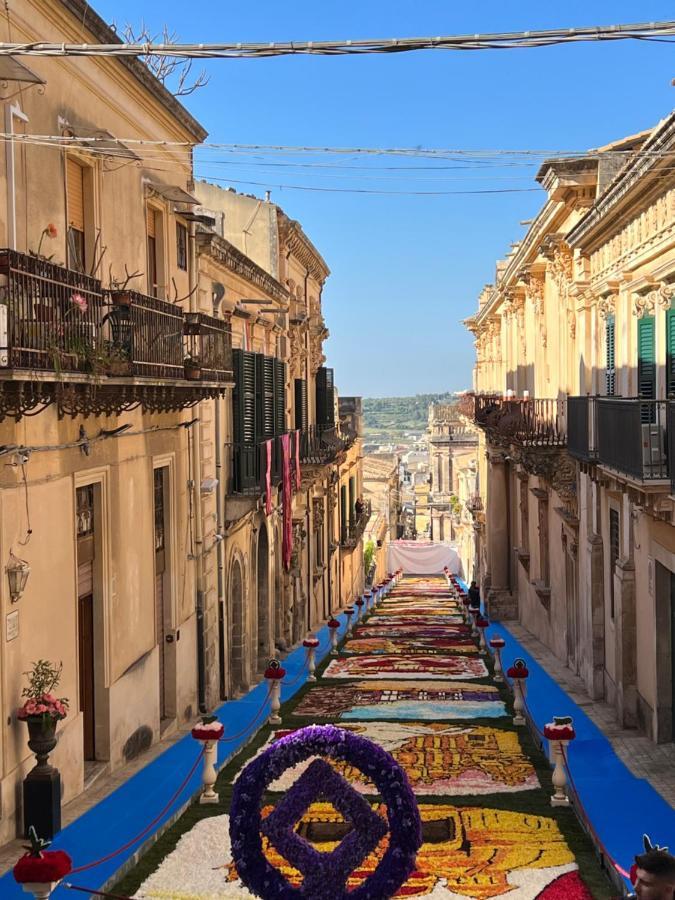 Appartement Le Palme Netine à Noto Extérieur photo